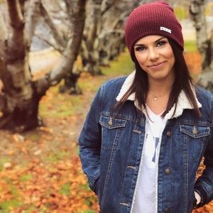 Meet your Posher, Tayler